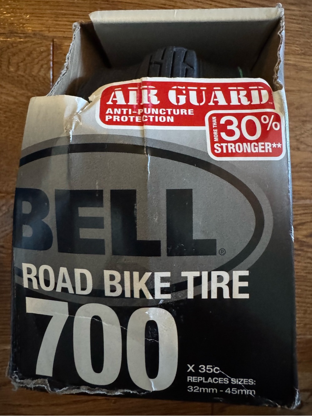 NWT Bell Road Bike Tire 700c Air Guard Anti Puncture Protection 7115518